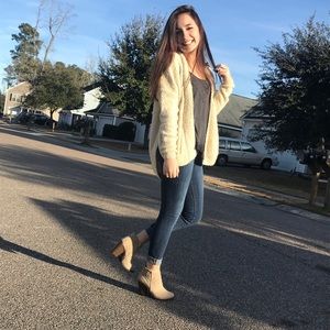 Meet your Posher, Emma